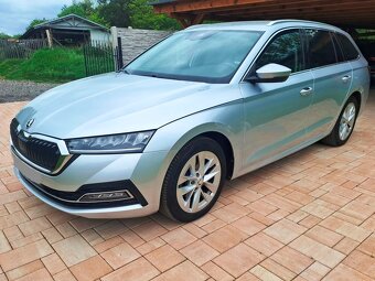 Škoda Octávia com. 2.0TDI DSG 110kW Webasto - 2
