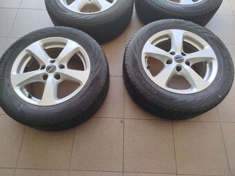 Škoda Yeti zimní alu pneu 215/60R16 - 2