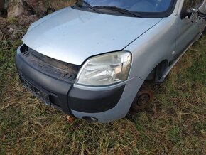 Prodám díly na peugeot partner rok 2004 - 2