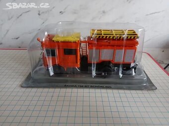 Kultovní náklaďáky. - Škoda706 RT. M 1:43 - 2