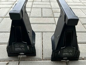 Uzamykatelné střešní nosiče - příčníky na OPEL Vectra A/B - 2