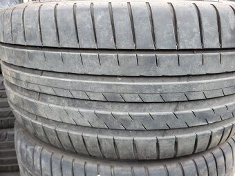 255 35 20" 97W.. Michelin - 2
