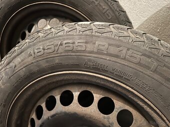 Zimní pneu 185/65 R15 T + DISKY - 2