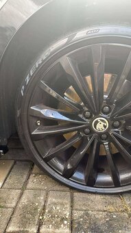 Pirelli p zero r19/235/35 lletni - 2