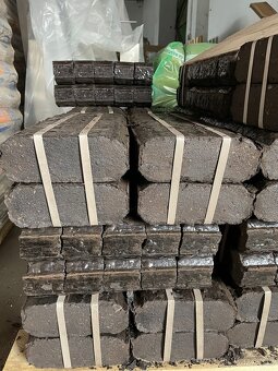 Pelety + Brikety - 2