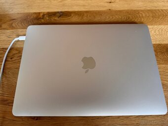 2020 Apple MacBook Pro 13" M1 512GB, 8GB RAM - 2