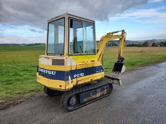 JAPONSKÝ MINIBAGR KOMATSU PC10-6 2200KG - 2