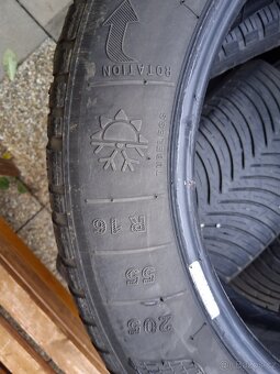 4x Kleber Quadraxer 2 - 205 55 r16 / 4 mm / cena za vše - 2