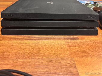Ps4 pro - 2