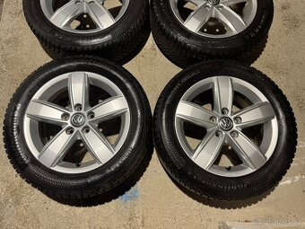 Alu 16" 5x112, orig. VW Corvara + zimní 92% Pěkné G7 - 2