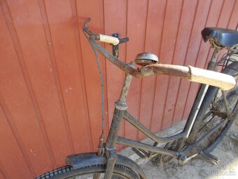 Jízdní kolo veterán k renovaci plně funkční - 2
