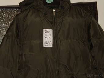 bunda dámská - zimní - oteplená s kapucí prsa 53 cm - 2