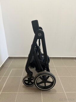 Luxusní kočárek 3v1  Balios S – TOP stav - 2