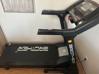 Běžecký pás Brother gb5000 - 2