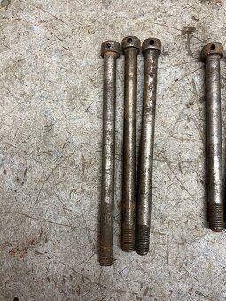 Osy kol Jawa pionýr/mustang/babetta - 2