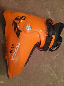 Prodám dětské lyže Cygnus 80 cm a boty Technica 28,5 - 2