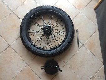 DKW 200/250/350 řada SB z. kolo, střed před. kola - 2