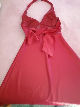 Nové šaty společenské - 2