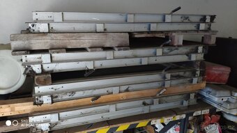 Hliníkové výklopné okno 8ks - 2