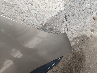 Kapota Citroen C4 Picassso - 2