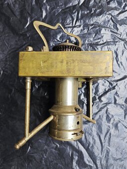 Wiktorinova lihová lampa - 2