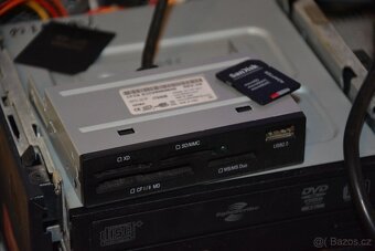 Čtečka paměťových karet SEMA SFD 321F - 2