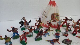 RETRO  INDIÁNI  č2 - NDR - 2