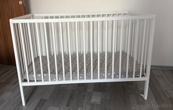 Bílá dětská postýlka - 2