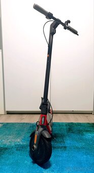 Elektrokoloběžka nineboot d18e - 2