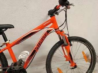 Dětské kolo Specialized Hotrock 24" - 2