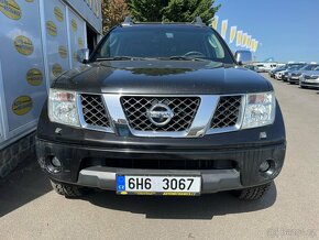 Nissan Navara 2,5 DCI 4X4 D40 - 2