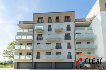 Pronájem bytu 2+kk  s balkónem, 59 m2 a parkovacím stáním v  - 2