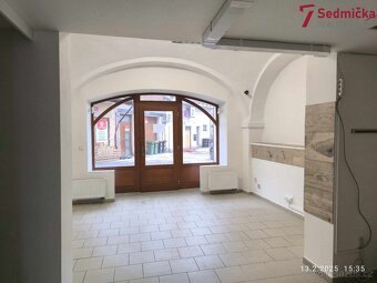 Pronájem obchodní prostory, 40 m2 - Hlinsko, ev.č. 00539 - 2