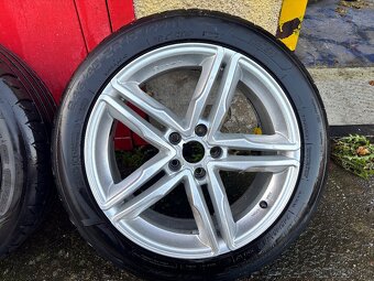 5X112 245/45 r18 - 2