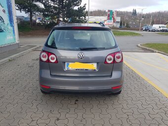 Volkswagen golf V plus facelift 1.6mpi 75kw rok 2009 - 2
