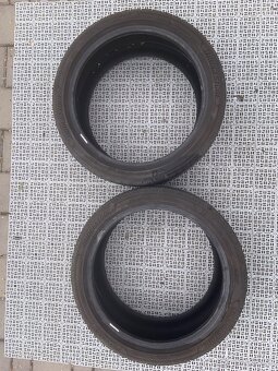 Bridgestone 235/40/19 - 2