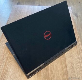 Dell Inspiron 15 - 7567 - 2