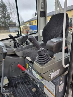 3xlžíce,r.v.2017&Takeuchi&TB216-11.77 kW/1201mth|Stav 100%| - 2