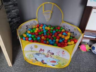 Dětské hřiště s balonky - 2
