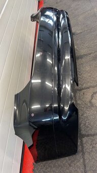 Zadní nárazník s PDC čidly BMW E90-Blacksaphire - 2
