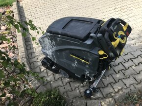 Mycí stroj Kärcher B 40 - 2