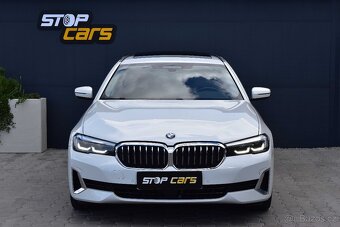 BMW 530d xDrive LUXURY TAŽNÉ PANORAMA DPH ČR 1.MAJITEL - 2