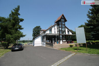 Zavedený hotel s restaurací přímo na sjezdu u dálnice u Cheb - 2