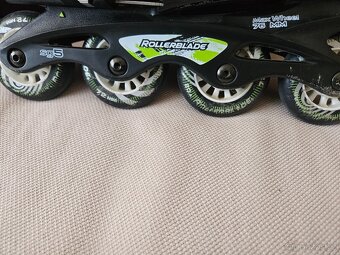 In-line brusle Rollerblade, rostoucí. Vel. 33-36.5 - 2