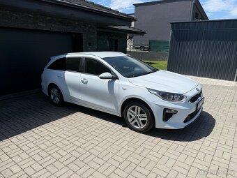 Kia Ceed 1,6crdi 2020 115t km tažné záruka DPH - 2