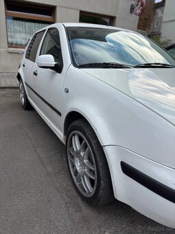 Prodám Golf IV ( přečíst celý inzerát) - 2