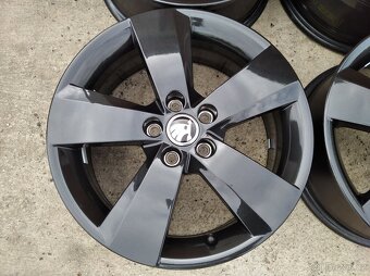 Prodám originální sadu disků Škoda Scala / Kamiq R16 - 2
