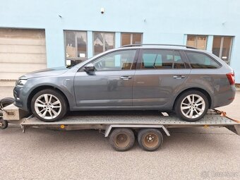 ŠKODA OCTAVIA COMBI 3 CLEVER 1.5 TSI DSG 110 kW ACC NAVI LED - 2