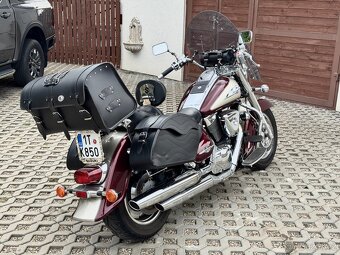 Suzuki Intruder VL 1500 - 2