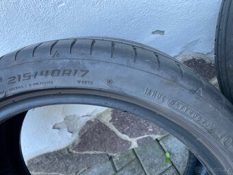Letní pneu Falken 215/40 R17 - 2